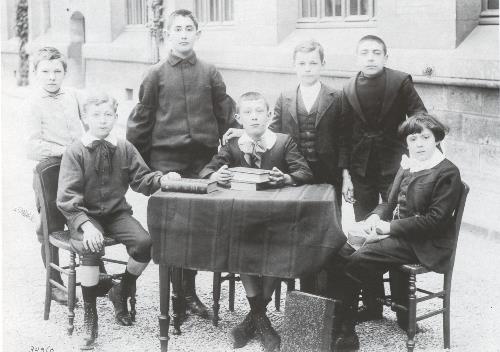 eleves en 1900