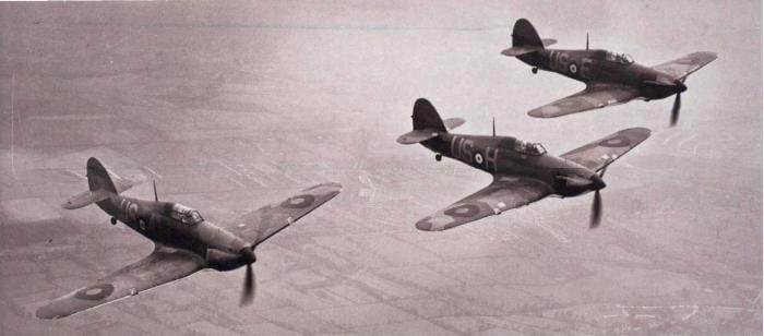 Le Hurricane. L'avion anglais de base