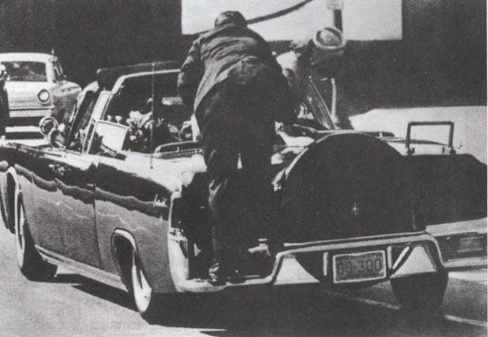 Je danse sur scène lorsque Kennedy est mort.
