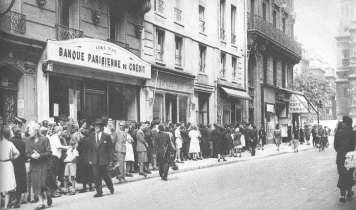 Fuite des collaborateurs avant la libération de Paris en 1944